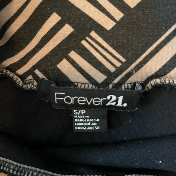 Black and tan Forever 21 skirt - Picture 3 of 3